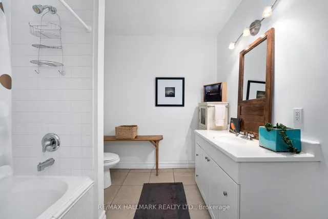 Additional image 42 of 2B Minto St Unit Loft 2