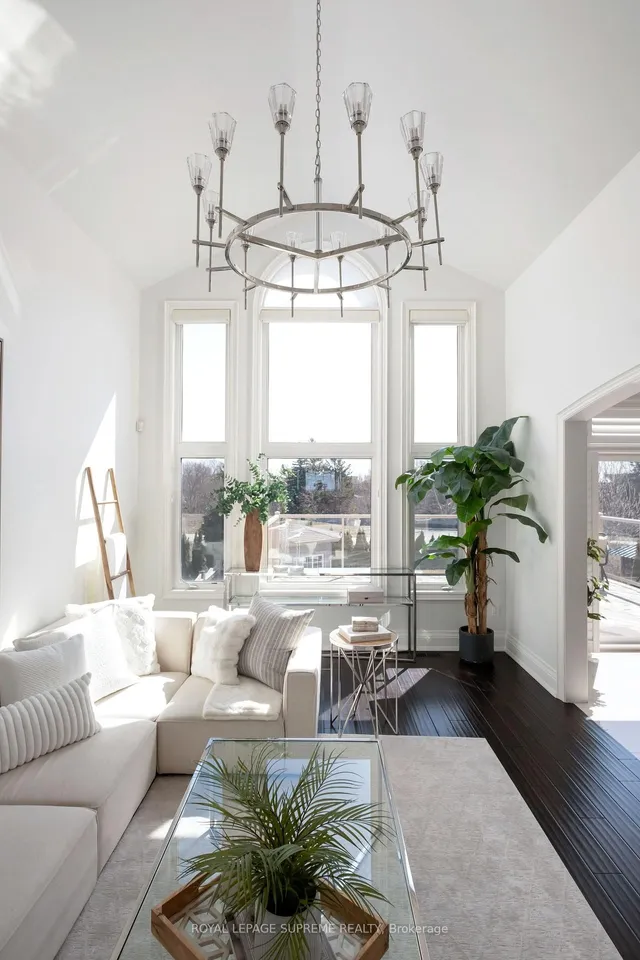 Additional image 11 of 532 Amarone Crt