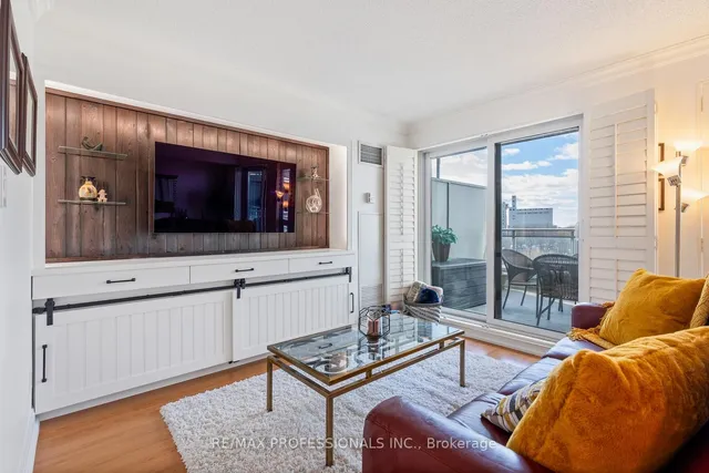 Additional image 8 of 410 Queens Quay Unit 517