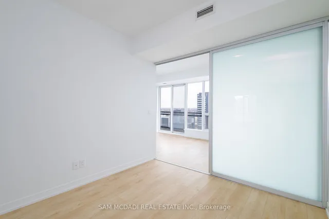 Additional image 19 of 225 Sackville St Unit 2412