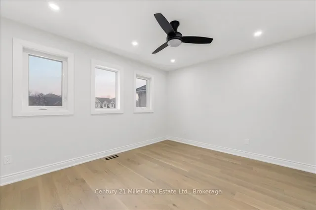 Additional image 35 of 1459 Bayshire Dr