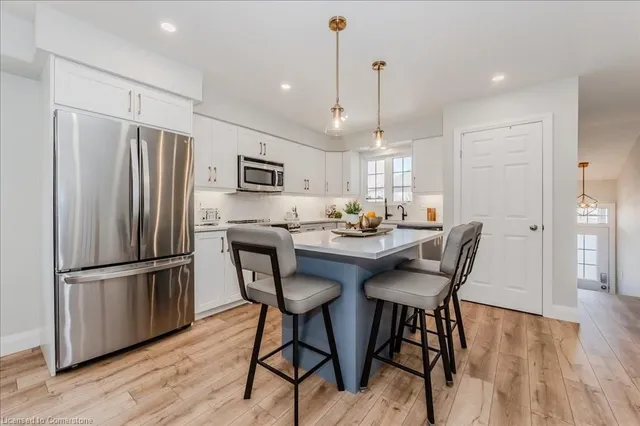 Additional image 9 of 240 West Meadow Drive Dr Unit C14