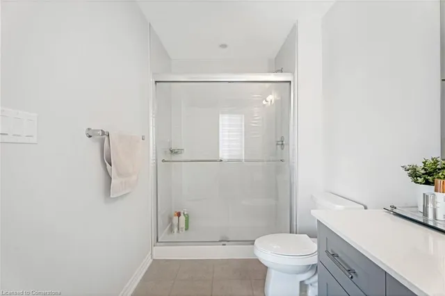 Additional image 33 of 127 Starfire Cres