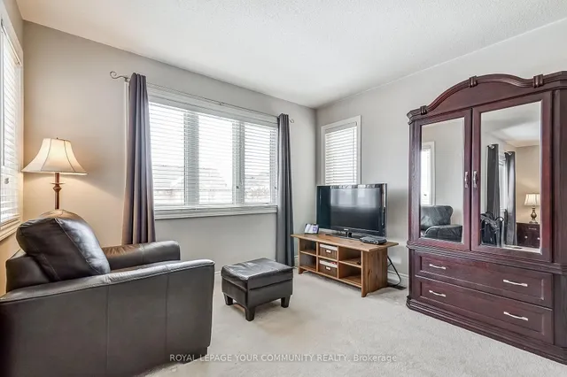 Additional image 32 of 9 Hugo Rd