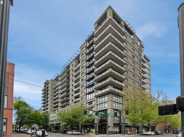 1025 NW Couch St, Portland, OR