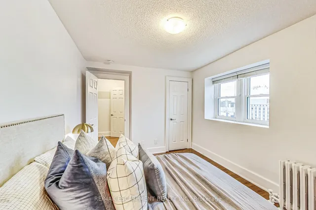 Additional image 20 of 21 Mountwood Ave Unit 7