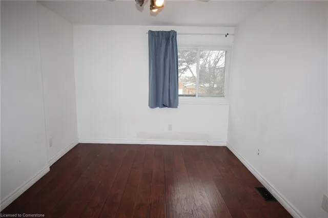 Additional image 23 of 1530 Garth St