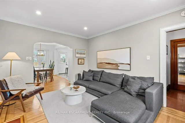 Additional image 12 of 92 Graham Ave