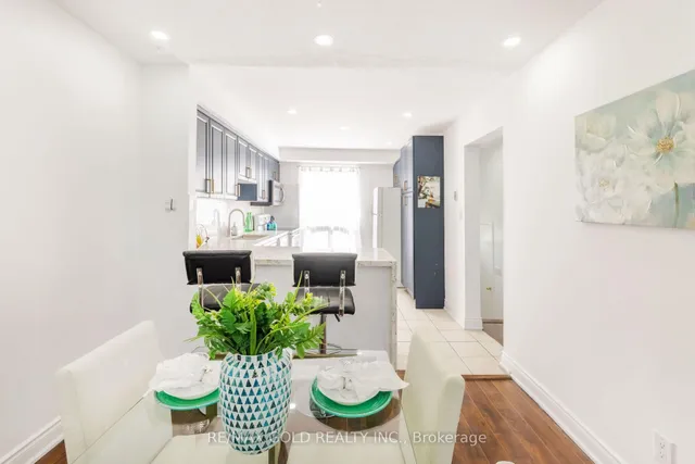 Additional image 12 of 7560 Goreway Dr Unit 18