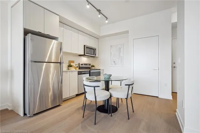 Additional image 11 of 859 The Queensway Unit 213