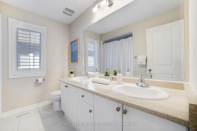 Additional image 32 of 51 Narbonne Cres