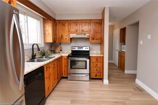 Additional image 17 of 127 Britten Close