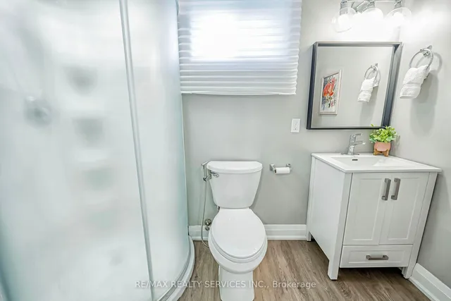 Additional image 37 of 17 Shamrock Crt