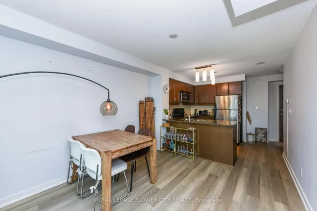 Additional image 11 of 18 Harbour St Unit 1001