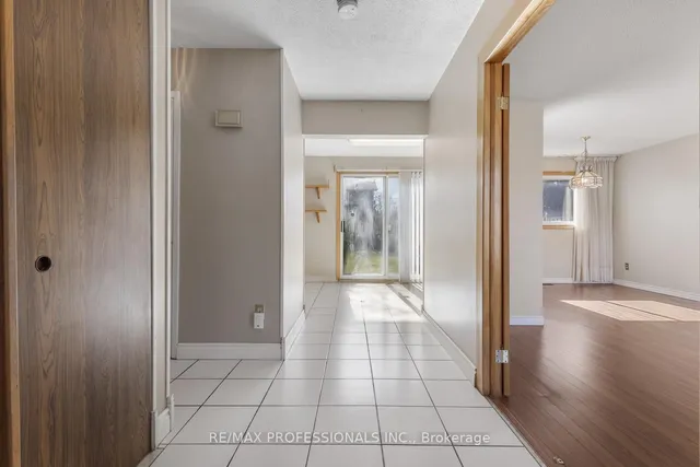 Additional image 3 of 41 Carberry Cres