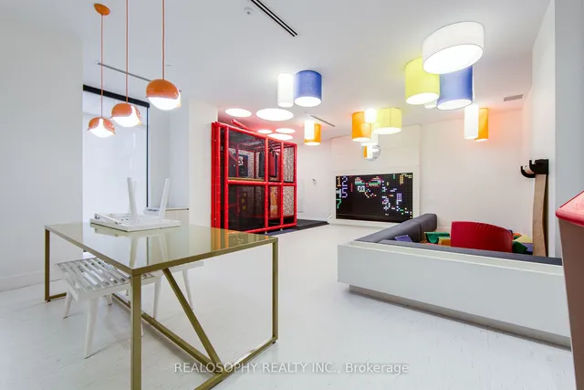 Additional image 28 of 130 River St Unit 1905