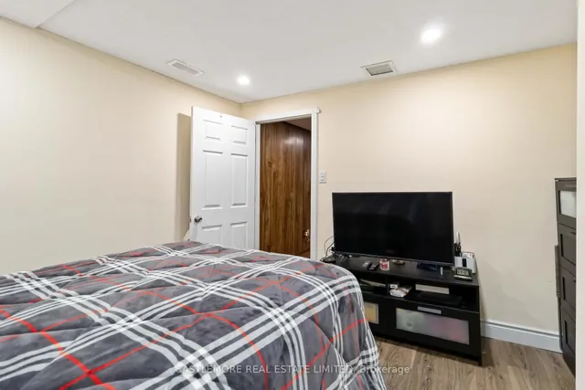 Additional image 25 of 6939 Justine Dr