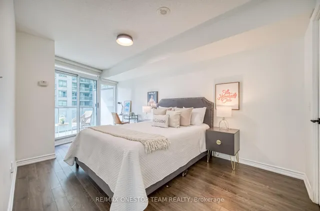 Additional image 20 of 30 Grand Trunk Cres Unit 1211