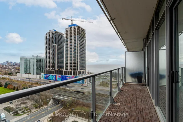 Additional image 18 of 103 The Queensway N/A Unit 1317