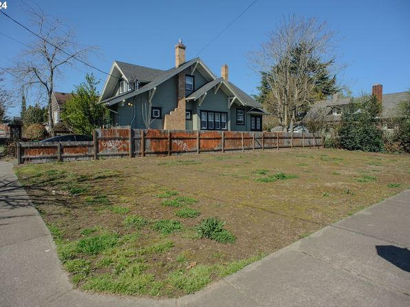 SE Powell Blvd, Portland, OR 97206