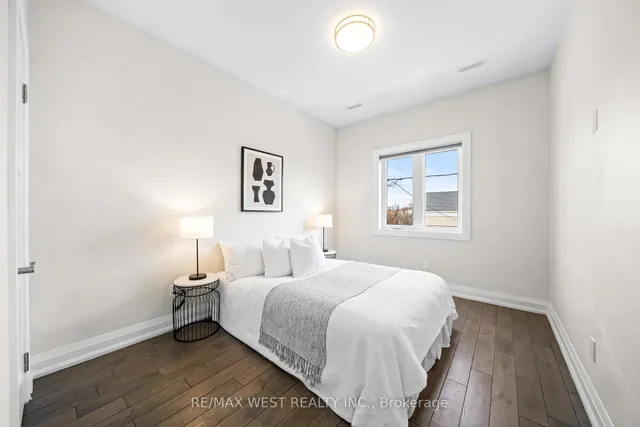 Additional image 13 of 714 Willard Ave