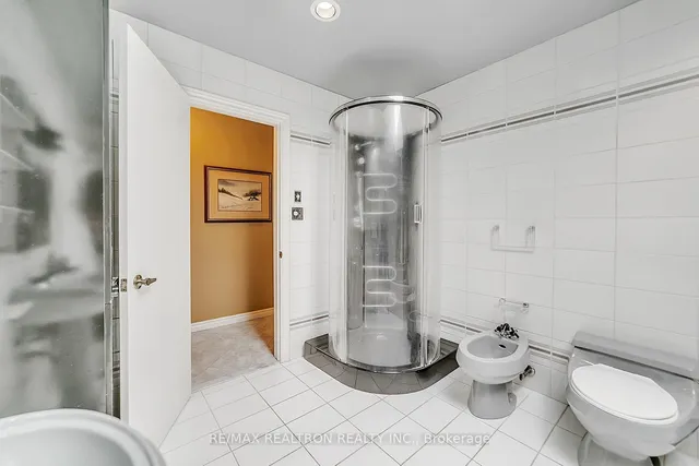 Additional image 29 of 300 Spring Garden Ave