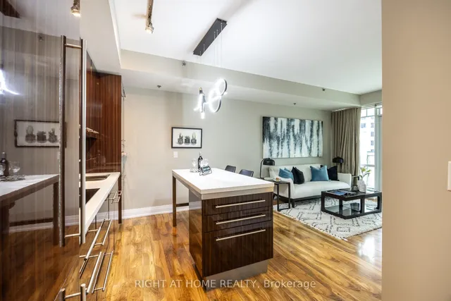 Additional image 14 of 80 John St Unit 1101