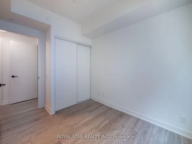 Additional image 23 of 108 Peter St Unit 518