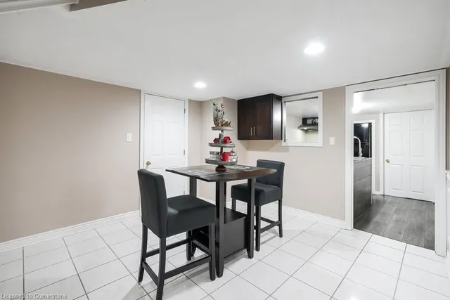 Additional image 35 of 2658 Guyatt Rd