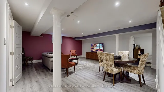 Additional image 42 of 239 Pineway Blvd