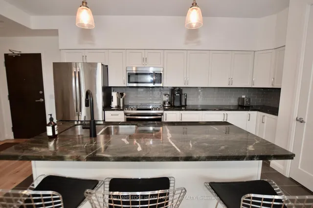 Additional image 10 of 112 King St Unit 1108