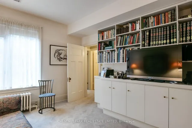 Additional image 28 of 40 Elgin Ave