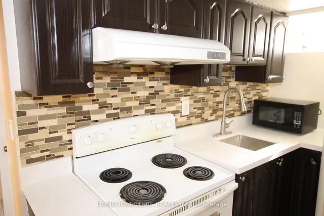 Additional image 4 of 41 Gaiety Dr