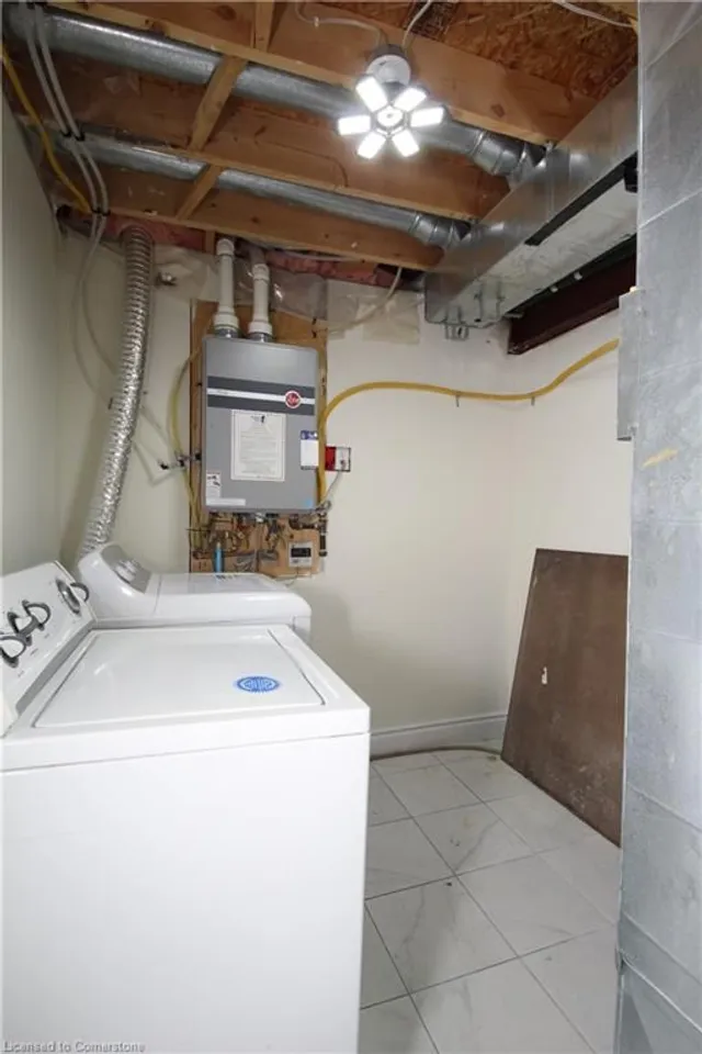 Additional image 31 of 38 Verona St