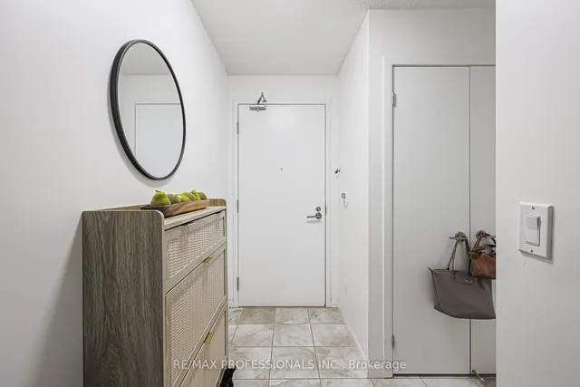 Additional image 4 of 209 Fort York Blvd Unit 469