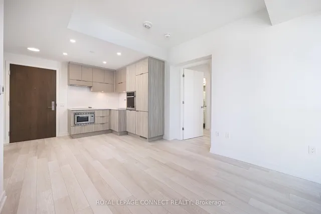 Additional image 4 of 39 Roehampton Ave Unit 2907