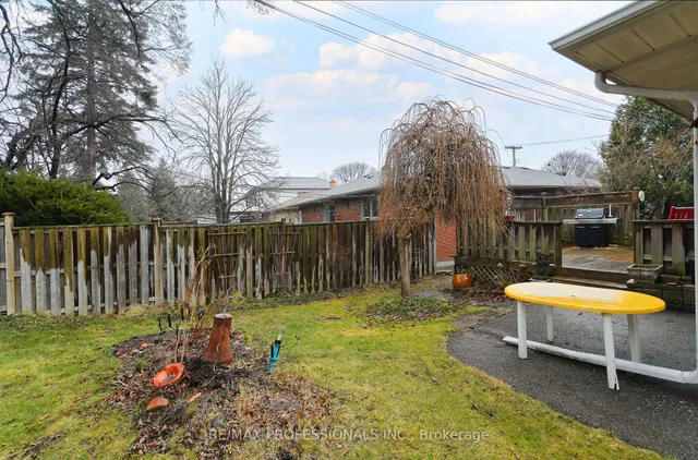 Additional image 26 of 1 Mossford Crt