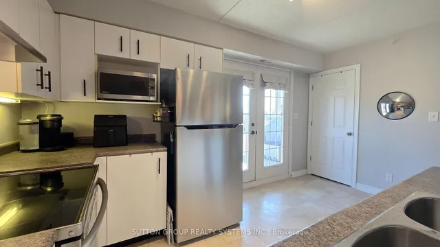 Additional image 16 of 4005 Kilmer Dr Unit 301