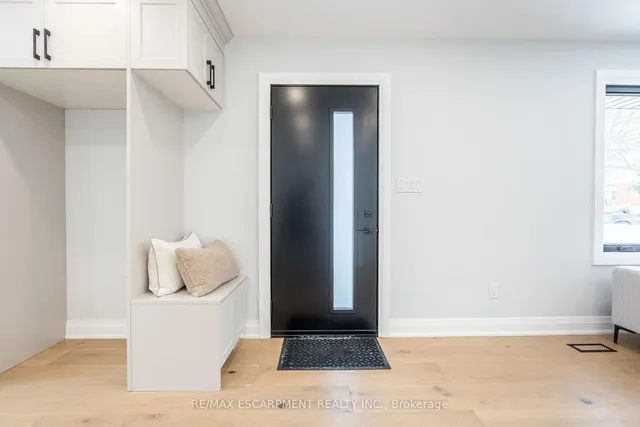 Additional image 6 of 11 James St