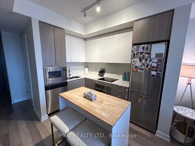 Additional image 8 of 5230 Dundas St Unit 632