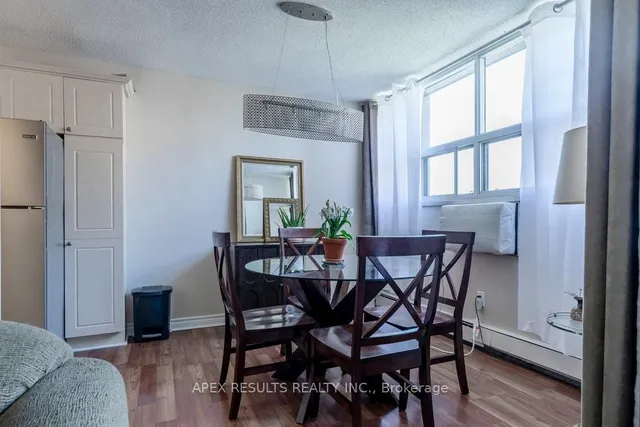 Additional image 21 of 1950 Main St Unit 405