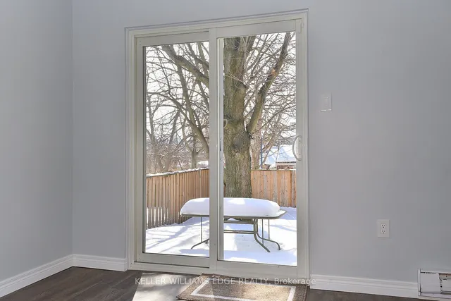 Additional image 7 of 16 Simcoe St