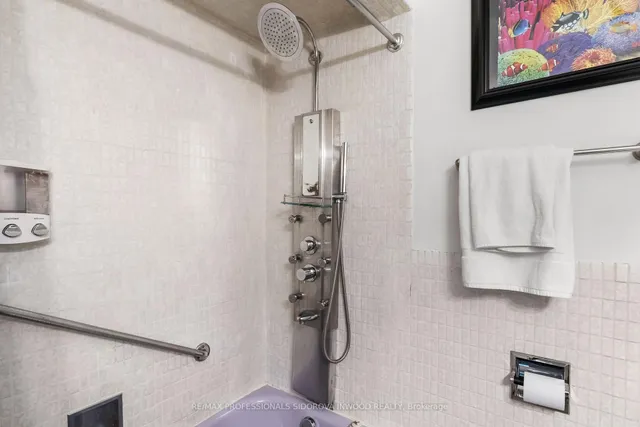 Additional image 13 of 330 Gilmour Ave