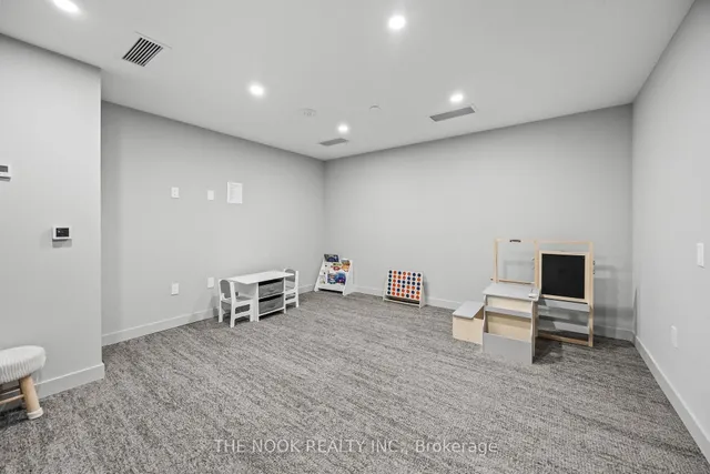 Additional image 38 of 859 The Queensway N/A Unit 417