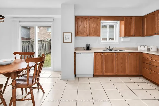 Additional image 12 of 15 Ridgemore Cres