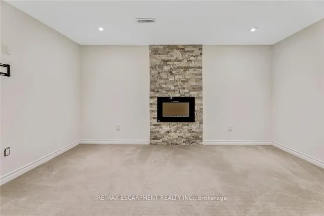 Additional image 10 of 2430 ALDER Dr