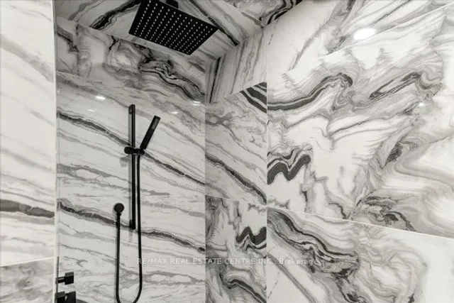 Additional image 40 of 89 Chiswick Ave