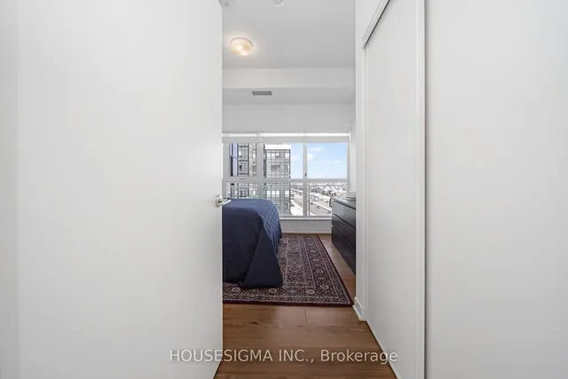 Additional image 17 of 405 Dundas St Unit 526