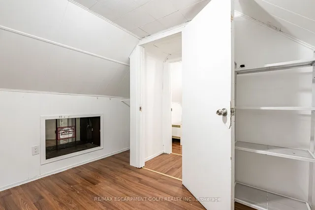 Additional image 13 of 70 Ward Ave