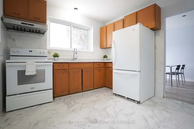 Additional image 10 of 52 Yellowstone St